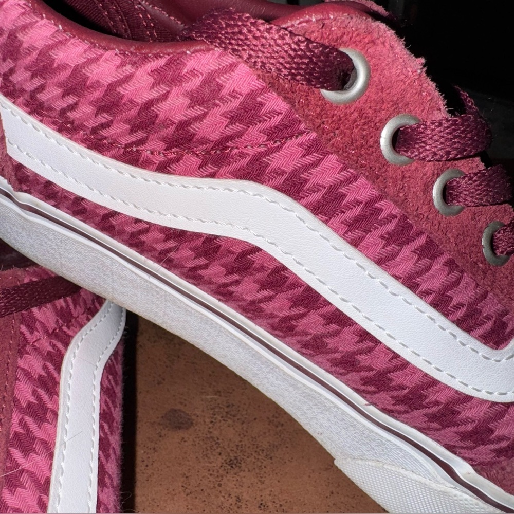 Suede Vans - Picture 5 of 11
